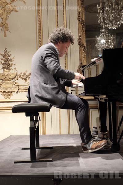 JACKY TERRASSON - 2017-05-17 - PARIS - Mona Bismarck American Center - 